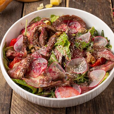 Мясной салат в Ганс и Марта по цене 960 ₽