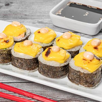 Чесночный Чеддер с тунцом в Yunga Tim Fish & Grill по цене 1170 ₽