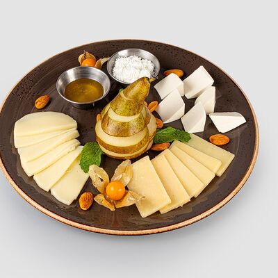 Сырное ассорти в УЗБЕЧКА N1 по цене 6986 ₸