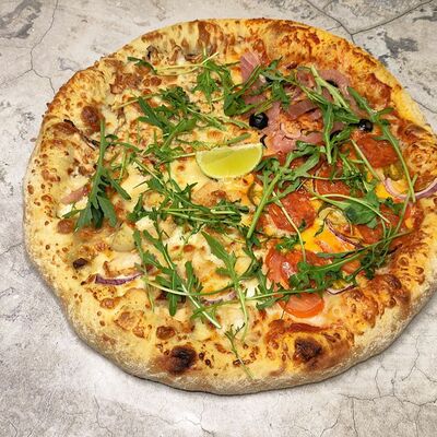 Пицца 4 сезона в Kartel food по цене 979 ₽