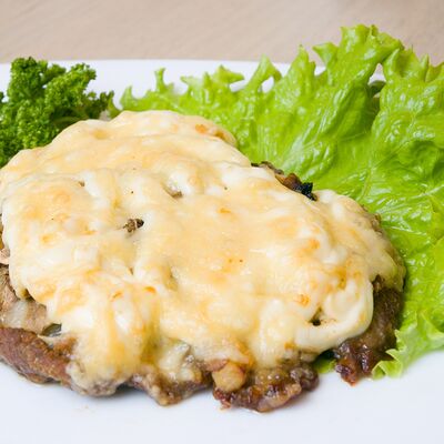 Мясо по-царски в Великолепный век по цене 450 ₽