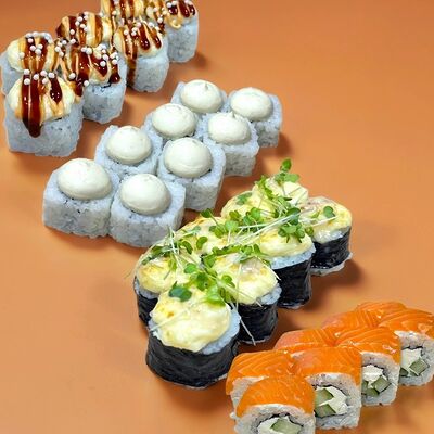 Сет 4 ролла в Мак и манго по цене 2099 ₽