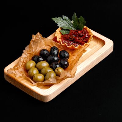 Закуска из маслин и оливок в Ролл Маркет по цене 249