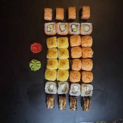 Сет Хитовой люкс в Sushi Odi Grand по цене 1799 ₽