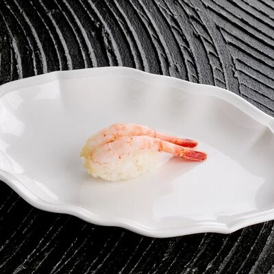 Суши Сладкая креветкав Ginza по цене 590 ₽