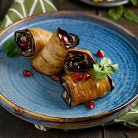 Рулеты из баклажанов с орехами в Маймун