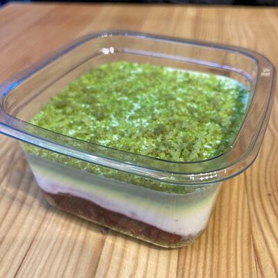 Креманка фисташка в Любимые мгновения по цене 500 ₽