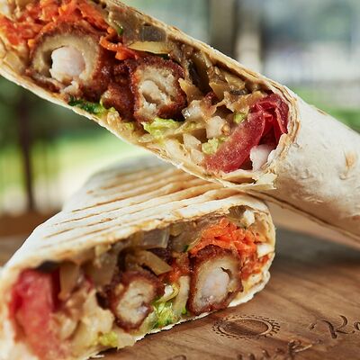 Шаурма с креветками и овощами стир-фрай в Кафе Солнце по цене 620 ₽