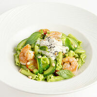 Кампанелле со страчателлой с креветками в Udcкафе Upside Down Cake