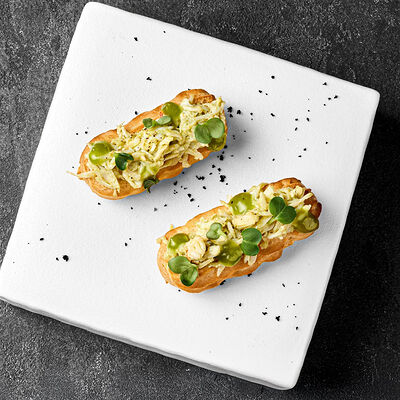 Эклеры с камчатским крабом васаби в Urartu по цене 670 ₽