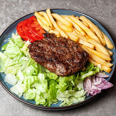 Стейк из говяжьей вырезкив ГироГирос по цене 1100 ₽