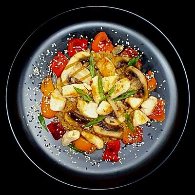 Рис с курицей в Hot Pizza по цене 550 ₽