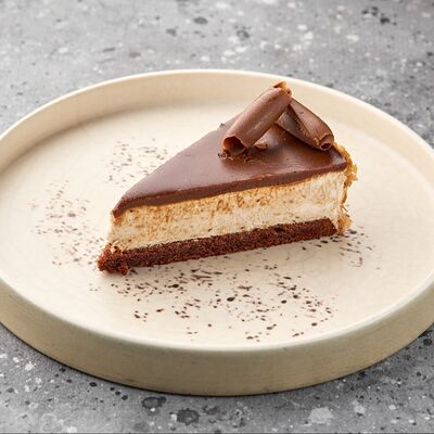 Шоколадно-банановый торт в Double по цене 620