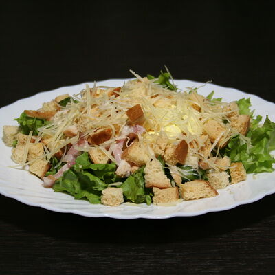 Салат Цезарь по-украински в Казачок по цене 310 ₽