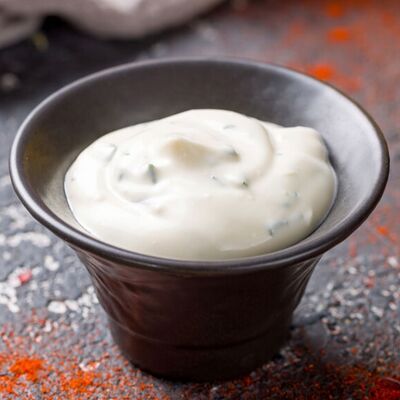 Соус чесночный в Шашлыки на углях по цене 150 ₽