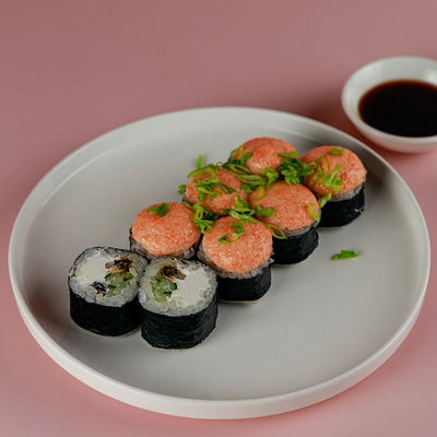 Гриль Маки Мидии в ВкусноНата по цене 655 ₽