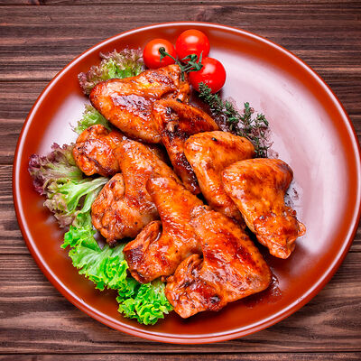 Жареные крылышки в панировке 4 шт в Бакинский Chef по цене 425 ₽