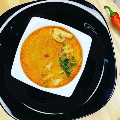 Том Ям с морепродуктами в Fast Bird по цене 460 ₽