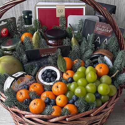 Новогодняя корзина к столу в Мастерская подарков Катерины Колбасовой по цене 10990 ₽