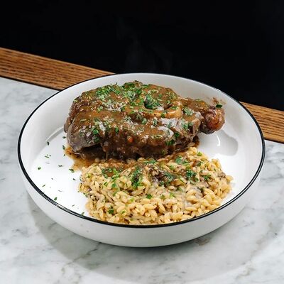 Оссобуко из телятины с трюфельным орзо в Гент по цене 2120 ₽