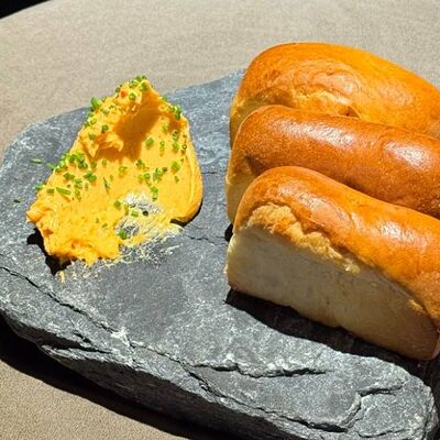 Хоккайдо с кимчи масломв Anyway bar & kitchen по цене 180 ₽