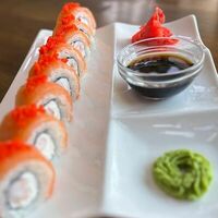 Филадельфия с креветкой в Grenka на Труда