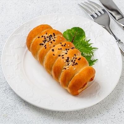 Куриная сосиска в тесте в Хлебушек 3к2 по цене 199 ₽