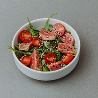 Татаки с тунцом в Омномном - поке