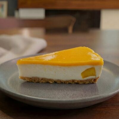 Манговый чизкейк в Кулинария Камин по цене 334 ₽