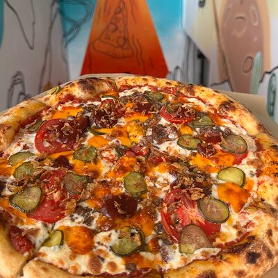 Пицца Чизбургер в Foodlink по цене 830 ₽