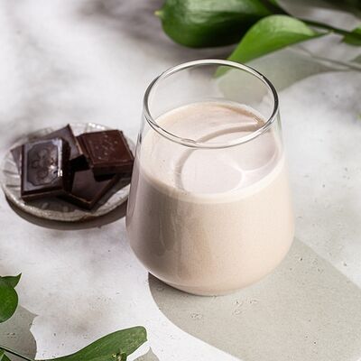 Шоколадный протеиновый коктейль в Чайка по цене 420 ₽