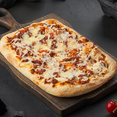 Римская пицца Пикантная в Crazy Brothers по цене 590 ₽