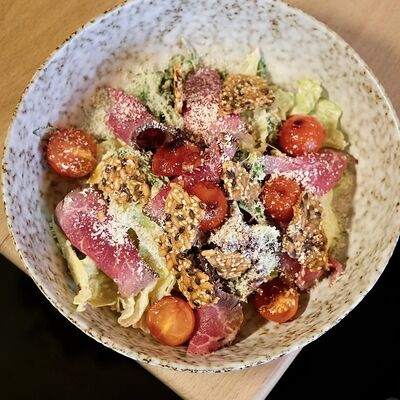 Микс салатов с Ростбифом и Картофелем в Капуцин Кирова по цене 580 ₽