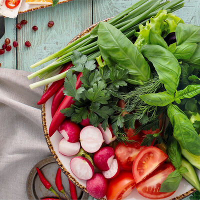 Ассорти из свежих овощей и зелени по-кавказски в Кавказ по цене 315