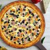 Бойкая маслина в Cheese Board Pizza по цене 1140