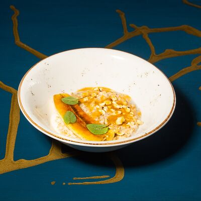 Овсяная каша с бананом в Dolce Vita по цене 360 ₽