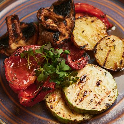 Овощи на грилев Липа гастробар по цене 410 ₽