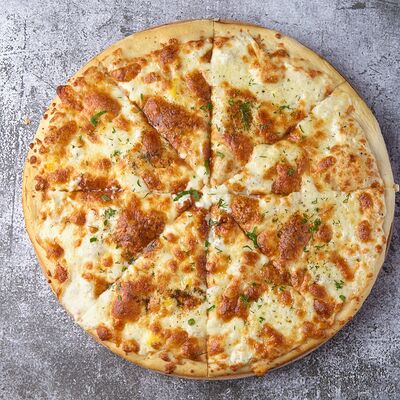 Пицца 4 сыра в Тим Шашлык & Бургер по цене 910 ₽