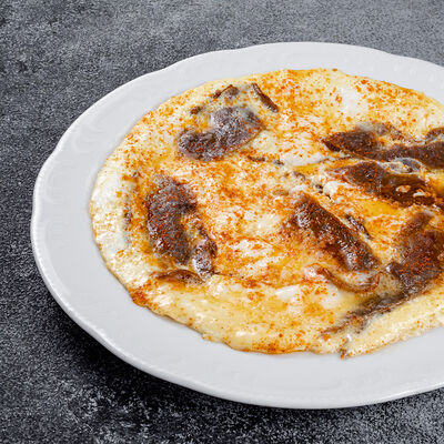 Яичница с бастурмой в У Бурчо по цене 800 ₽