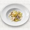Паста фетучини с курицей и грибами в Перчини по цене 539