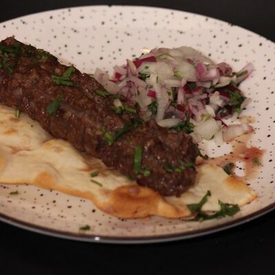 Люля-кебаб говяжий в Chill по цене 275 ₽