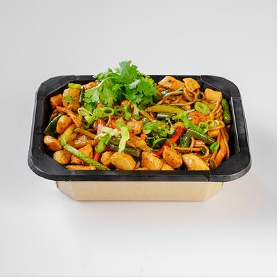 Лапша соба с курицейв Везёт и повезёт по цене 595 ₽