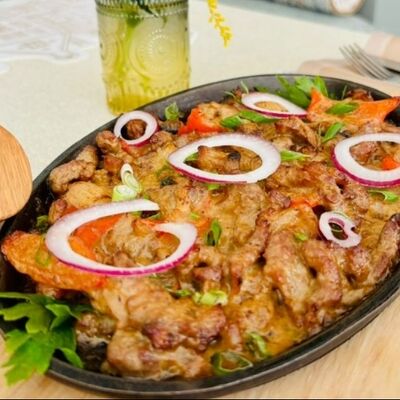 Жарево с овощами в Троицкий по цене 1100 ₽