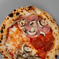 Четыре сезона в Rocky Pizza