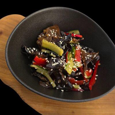 Салат Будамшуу в БуузМэн по цене 350 ₽