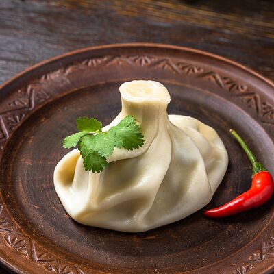 Хинкали с косулей отварные 3 штуки в Хинкальная Сациви по цене 315 ₽