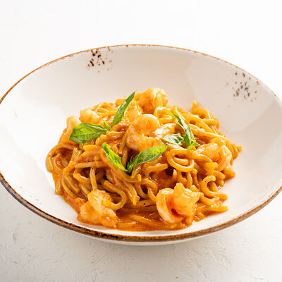 Спагетти с креветками в На берегу по цене 870 ₽