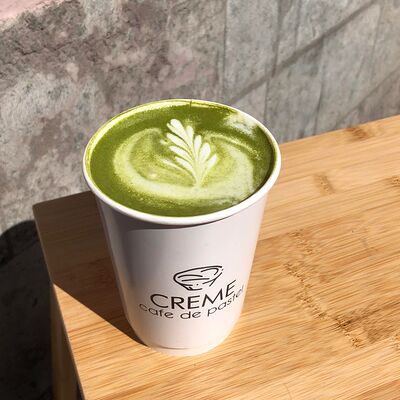 Матча латте в Creme cafe de Pastel по цене 210 ₽