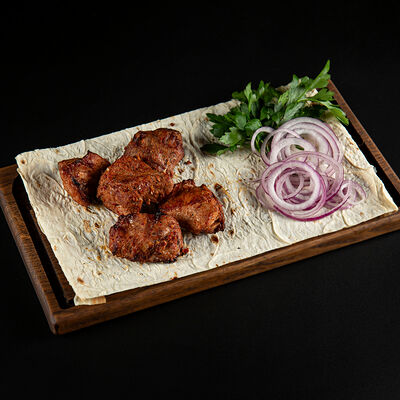 Шашлык из свинины в Mimi по цене 1032 ₽