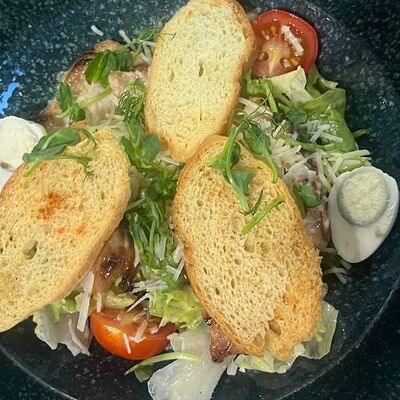 Цезарь с филе цыпленкав Мятный Трюфель по цене 550 ₽